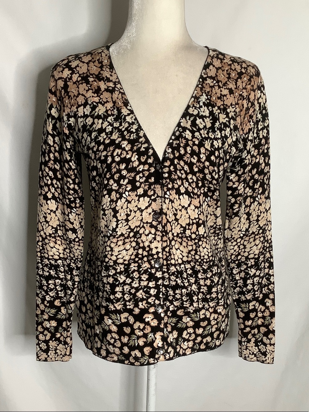 Isaac Mizrahi Black and Beige Floral V-Neck Button-Front Cardigan Sweater Top XS